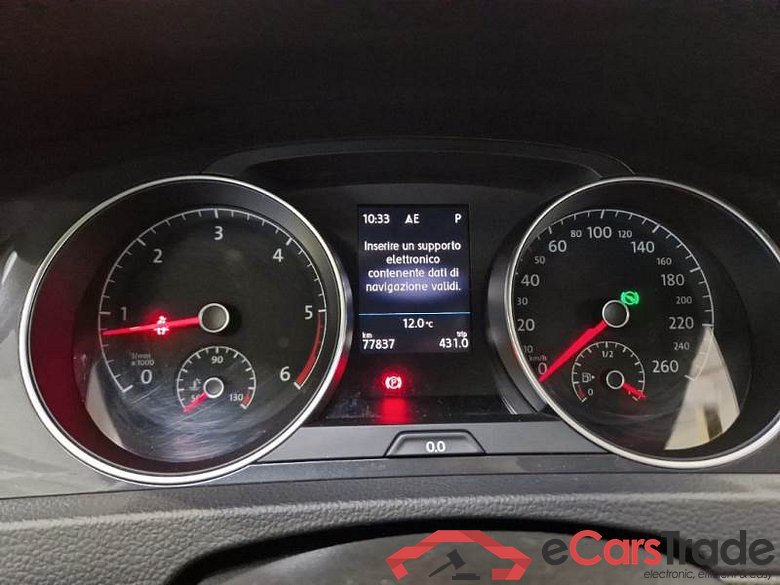 VOLKSWAGEN GOLF VARIANT / 2017 / 5P / STATION WAGON 1.6 TDI BUSINESS DSG BMT #4