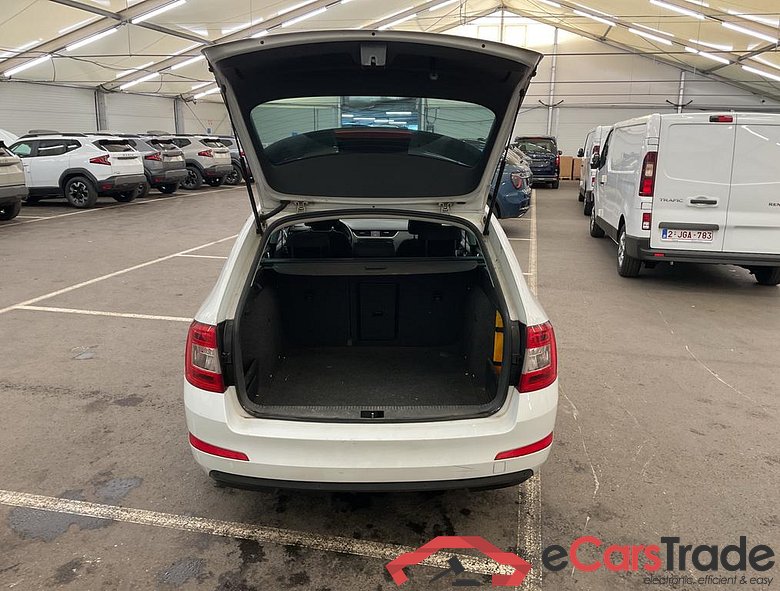 SKODA Octavia Combi Octavia Combi Ambition GreenLine 1,6 TDI 81 kW 6-speed mech. #4