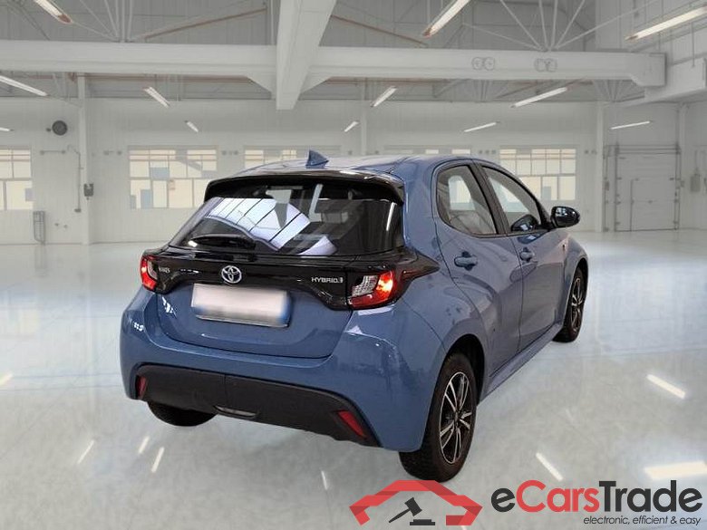 TOYOTA YARIS / 2020 / 5P / BERLINA HYBRID BUSINESS MY20 #2