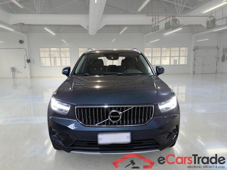 VOLVO XC40 / 2017 / 5P / SUV T5 PLUG-IN HYBRID AUTO RECH INSCRIP EXPR #6