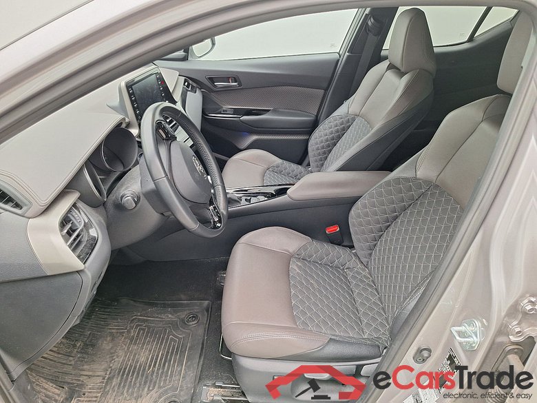 Toyota, C-HR '16, Toyota C-HR 1.8 VVT i-Hybrid C-Hic Mono-Tone E-CVT #3