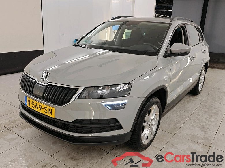 Škoda Karoq 1.5 TSI Greentech DSG Business Edition 5d #1