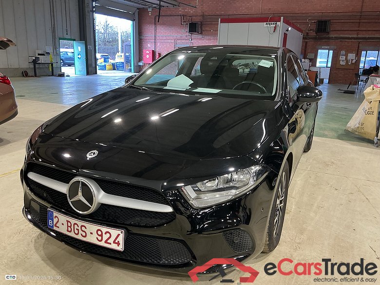 MERCEDES-BENZ CLASS A (W177) A 160 Business Solution #2