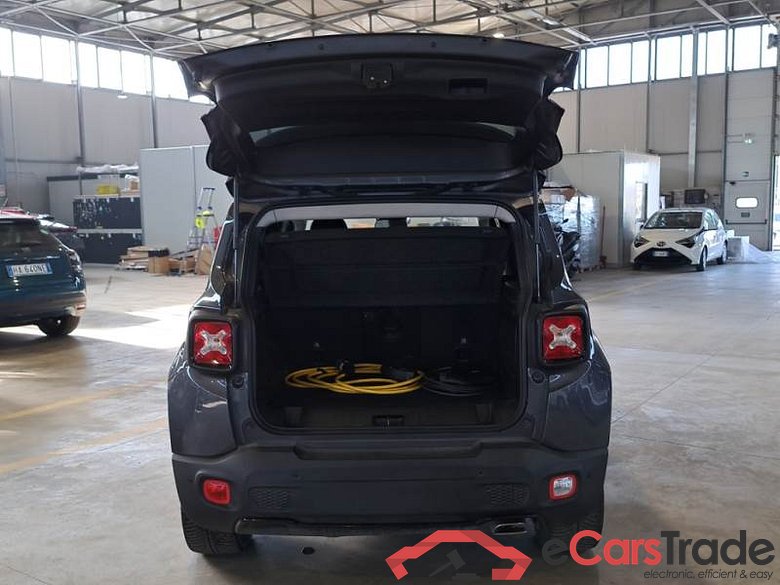 JEEP RENEGADE / 2018 / 5P / SUV 1.3 T4 PHEV 190CV BUSINESS PLUS 4XE AUTO #5