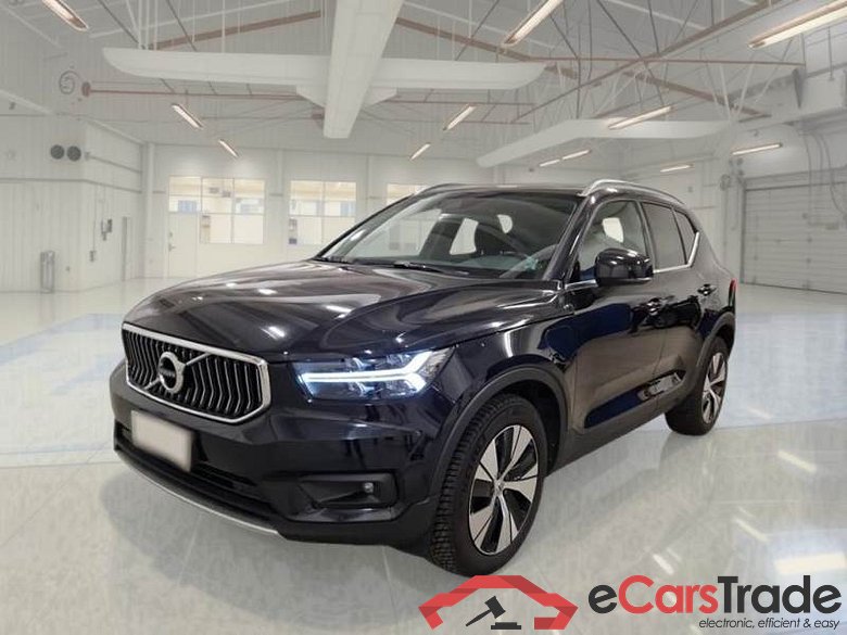 VOLVO XC40 / 2017 / 5P / SUV T5 PLUG-IN HYBRID RECH INSCRIP EXPR MY21