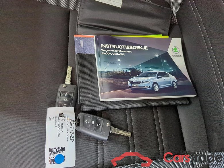 SKODA Octavia Combi 85 kW #6