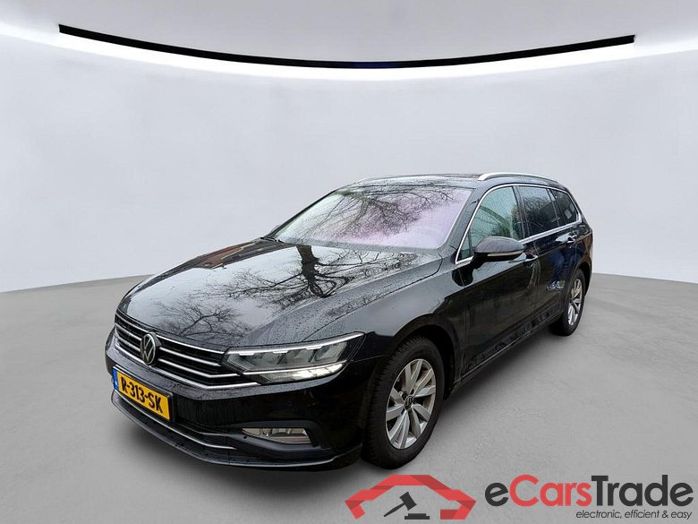 VOLKSWAGEN Passat Variant 110 kW #1