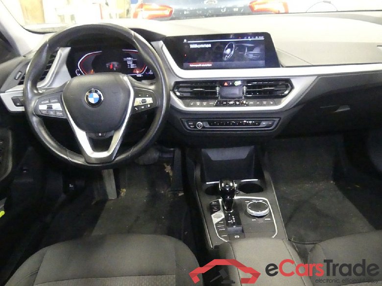 Baureihe 1 Lim. 118 i Advantage 1.5 100KW AT7 E6d #3