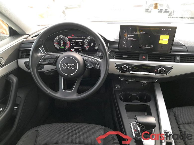 AUDI A5 / 2019 / 5P / berlina con portón Advanced 35 TDI 120kW S tronic Sportback #3