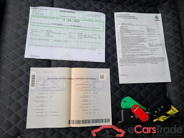 SKODA - SKO SUPERB COMBI CRTDI 122PK DSG7 Ambition Pack Corporate & Comfort & GPS & Rear Camera & Removable  Towing Hook #4