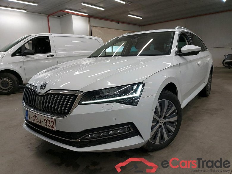 SKODA - SKO SUPERB COMBI CRTDI 150PK Style Pack Corporate Plus With Leather Pack & Premium II & Adaptive Cruise &  Pano Roof