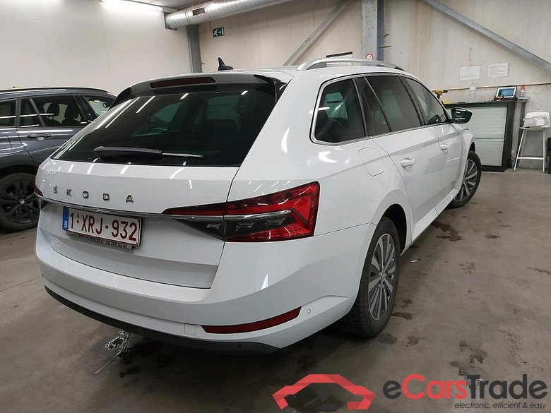 SKODA - SKO SUPERB COMBI CRTDI 150PK Style Pack Corporate Plus With Leather Pack & Premium II & Adaptive Cruise &  Pano Roof #2