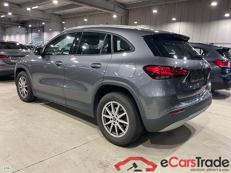 MERCEDES-BENZ CLASS GLA DIESEL (H247) GLA 200 d Business Solution #3