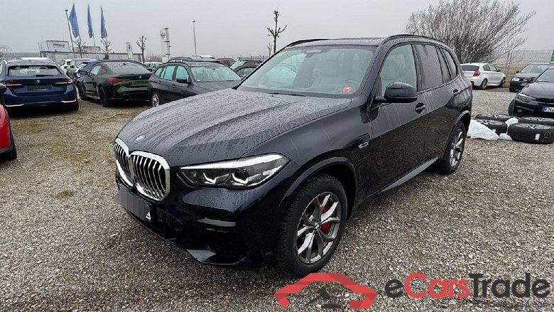 Baureihe X5 xDrive 45 e M Sport 3.0 290KW AT8 E6d #1