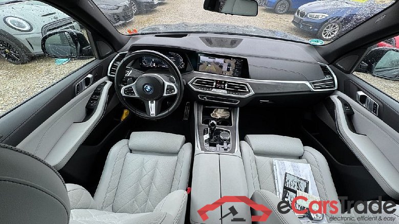 Baureihe X5 xDrive 45 e M Sport 3.0 290KW AT8 E6d #3