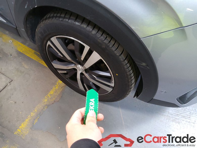 PEUGEOT 5008 Allure Pack 130 S&S 6 vel. MAN  Pure Tech #6