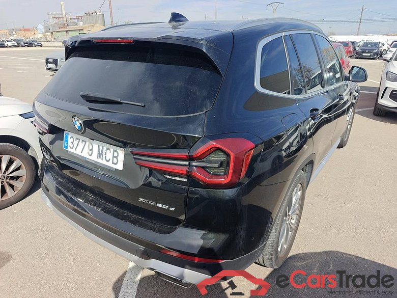 BMW X3 / 2021 / 5P / todoterreno xDrive20d xLine (AC2) #2