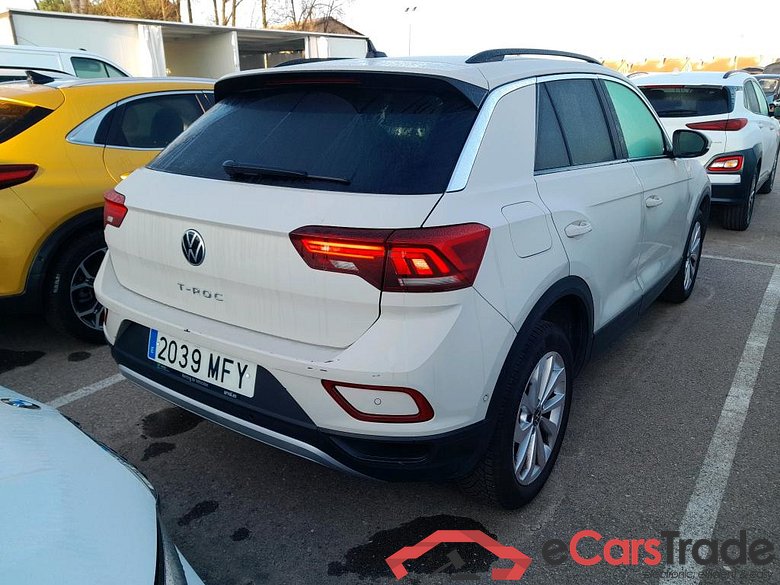 VOLKSWAGEN T-Roc / 2021 / 5P / todoterreno Life 1.5 TSI 110kW (150CV) DSG #2