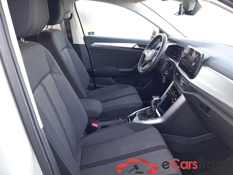 VOLKSWAGEN T-Roc / 2021 / 5P / todoterreno Life 1.5 TSI 110kW (150CV) DSG #6