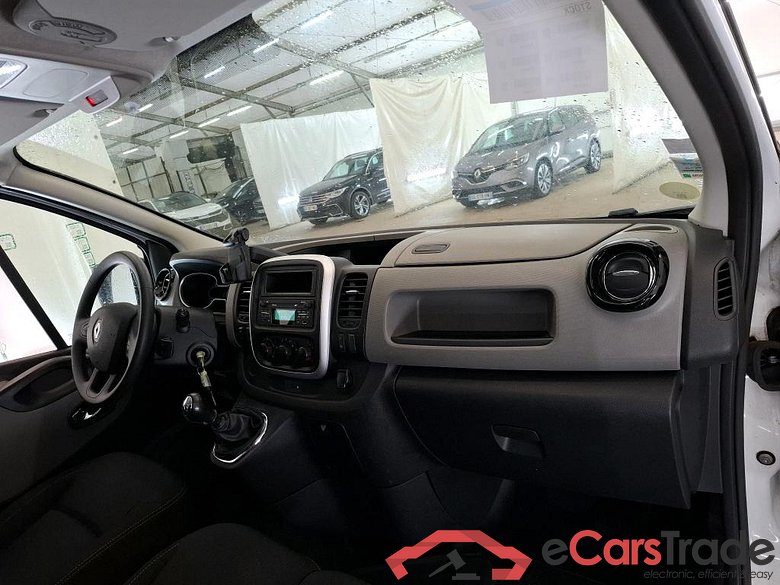 RENAULT Trafic / 2014 / 4P / Fourgon tôlé FG GCF L1H1 1000 dCi 95 E6 #5