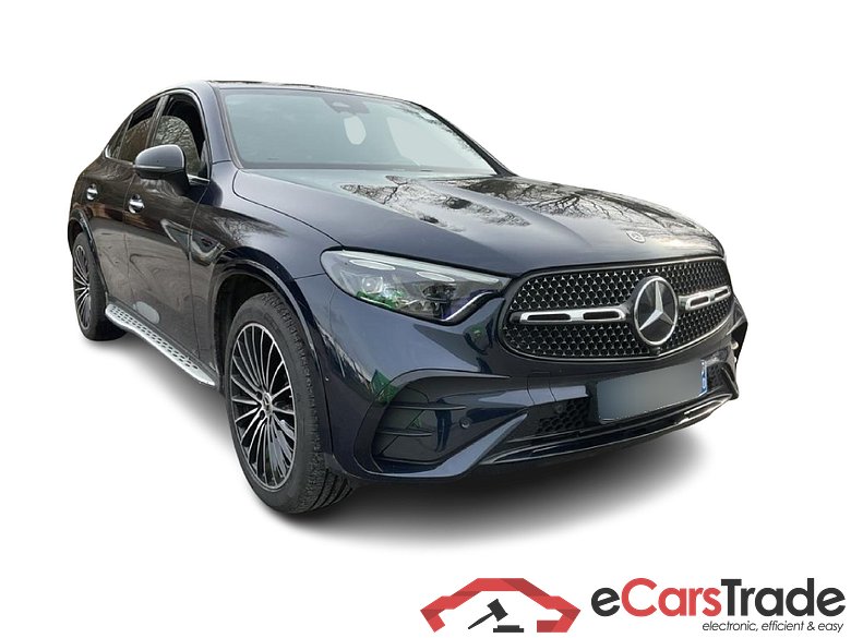 Mercedes-Benz GLC 300 AMG-Line 300 4Matic #1
