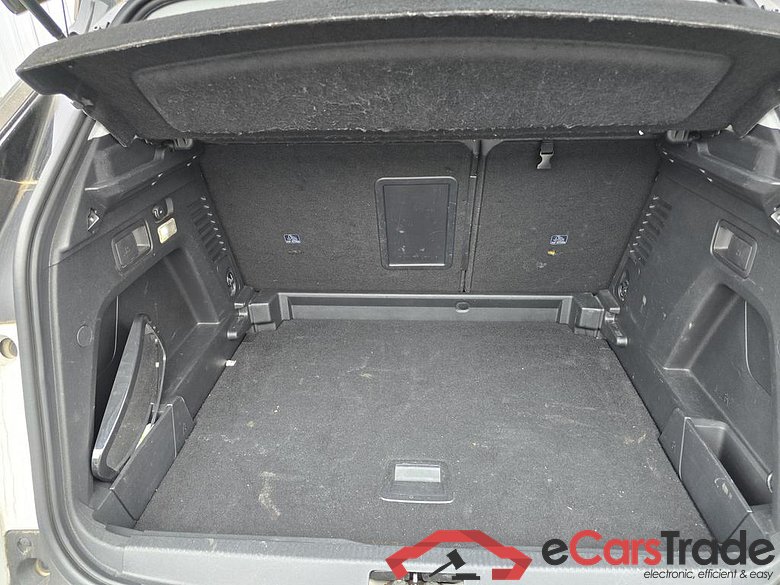 PEUGEOT 3008 1.2 PureTech Allure (EU6.2) #6