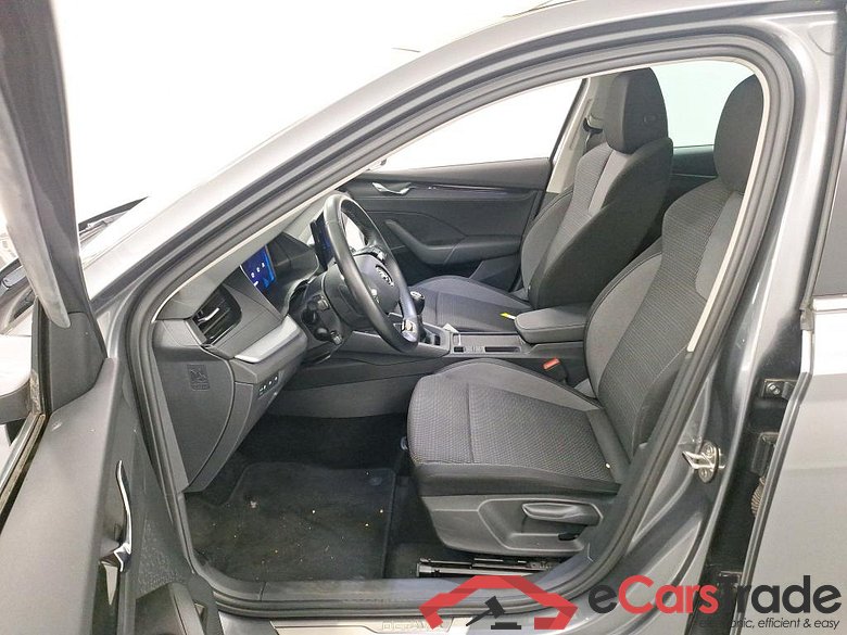 SKODA OCTAVIA COMBI 1.0 TSI 81KW CLEVER #5