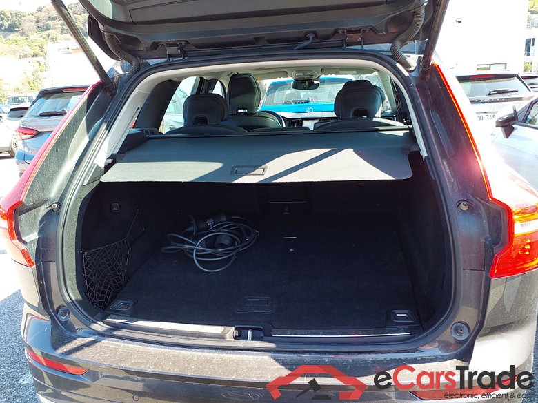 VOLVO XC60 2.0 T6 253+145cv PLUS #2