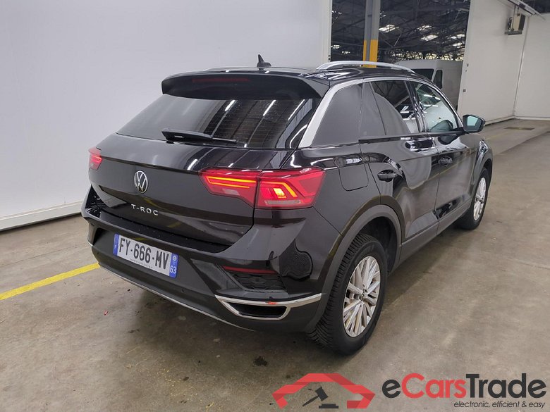 VOLKSWAGEN T-Roc / 2017 / 5P / SUV 2.0 TDI 150 LOUNGE BUSINESS DSG7 #3