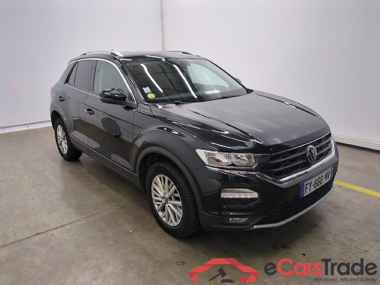 VOLKSWAGEN T-Roc / 2017 / 5P / SUV 2.0 TDI 150 LOUNGE BUSINESS DSG7 #4