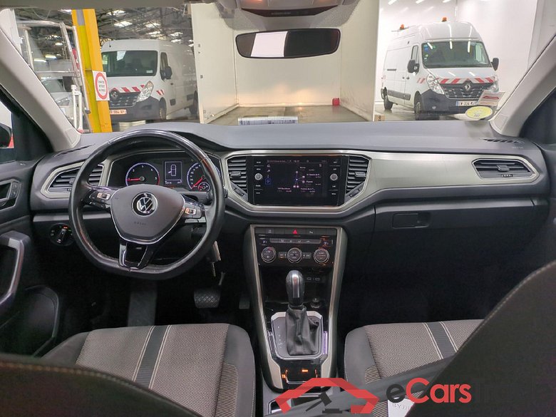 VOLKSWAGEN T-Roc / 2017 / 5P / SUV 2.0 TDI 150 LOUNGE BUSINESS DSG7 #5