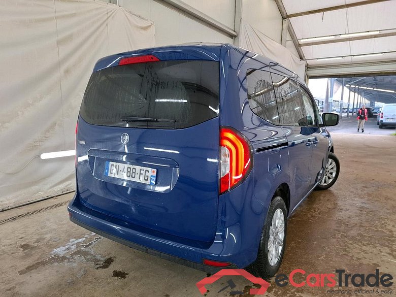 MERCEDES-BENZ Classe T / 2022 / 5P / monospace Classe T 180 STYLE #3