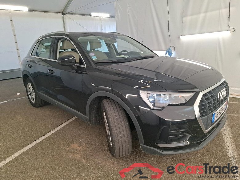 AUDI Q3 / 2018 / 5P / SUV 1.5 35 TFSI 150 S TRONIC DESIGN #4