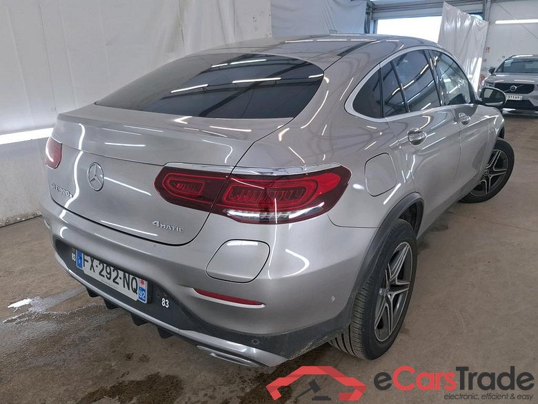 MERCEDES-BENZ GLC Coupe / 2019 / 5P / Coupé GLC 300 e AMG Line 4Matic #3