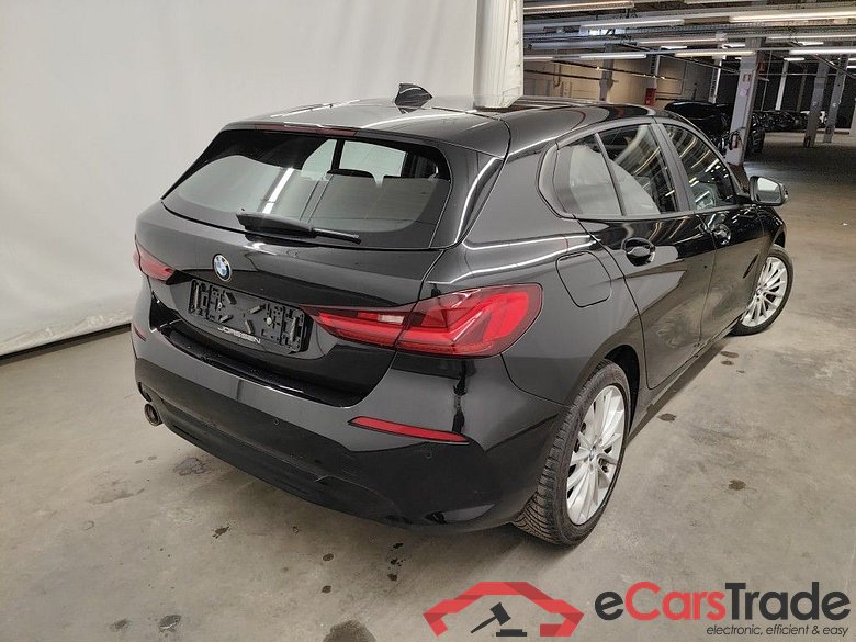 BMW 1 Reeks Hatch 116dA (85 kW) 5d #2