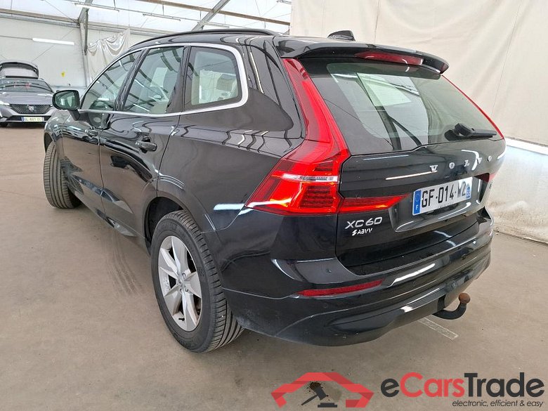 VOLVO XC60 / 2021 / 5P / SUV B4 197 Geartronic 8 Momentum Business #2