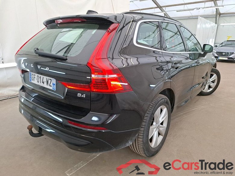 VOLVO XC60 / 2021 / 5P / SUV B4 197 Geartronic 8 Momentum Business #3
