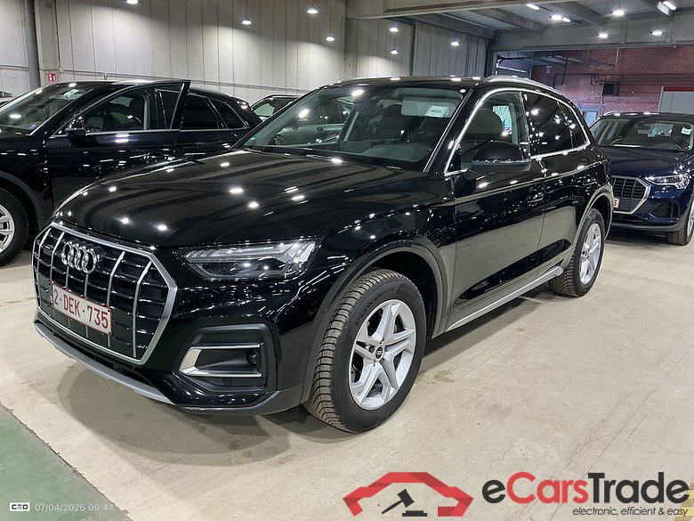 AUDI Q5 2.0 40 TDI S TRONIC QUATTRO B. ED. ADV #1
