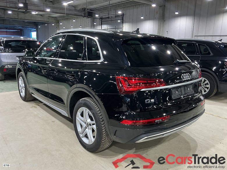 AUDI Q5 2.0 40 TDI S TRONIC QUATTRO B. ED. ADV #3