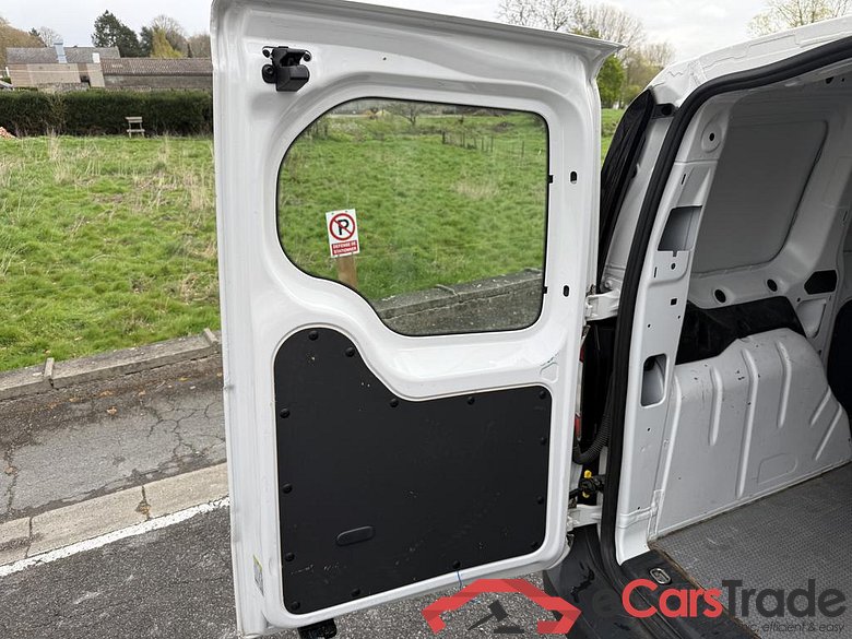 VOLKSWAGEN Caddy Van Caddy Cargo 2,0 l TDI EU6 75 kW  6V Empattement Court #4