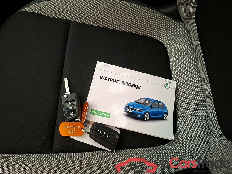 SKODA FABIA 66 kW #5