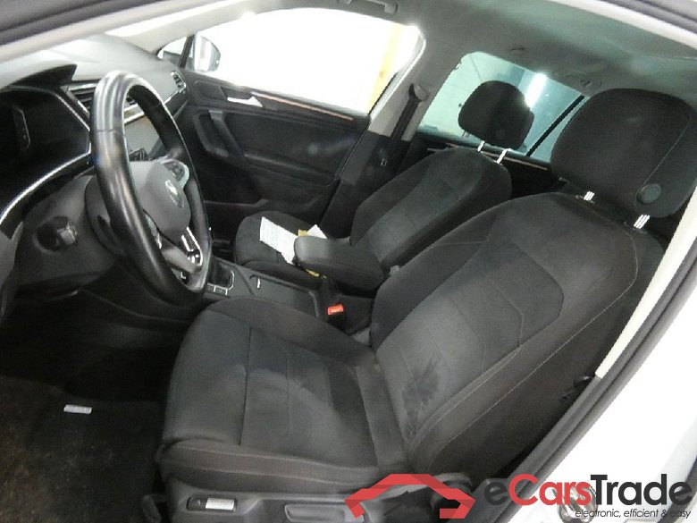 Tiguan Elegance eHybrid 1.4 TSI 180KW AT6 E6d #4