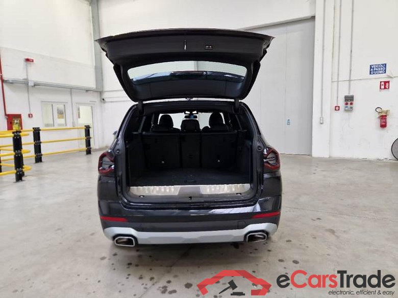 BMW X3 / 2021 / 5P / SUV XDRIVE 30E #5