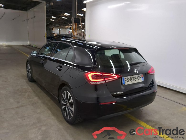 MERCEDES-BENZ Classe A Compact / 2018 / 5P / Berline A 180 d Business Line #4