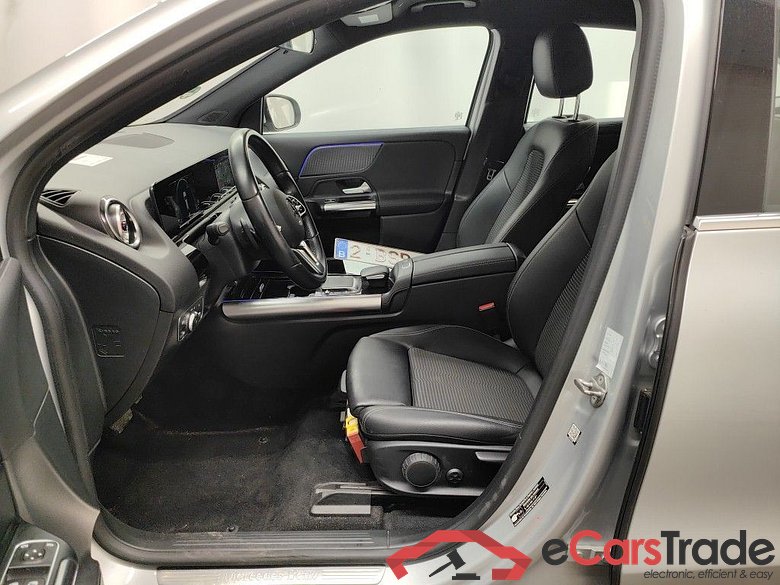 Mercedes-Benz EQA EQA 250 5d #3