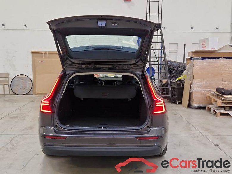 VOLVO V60 / 2019 / 5P / STATION WAGON B4 D AUTOM.CORE #5