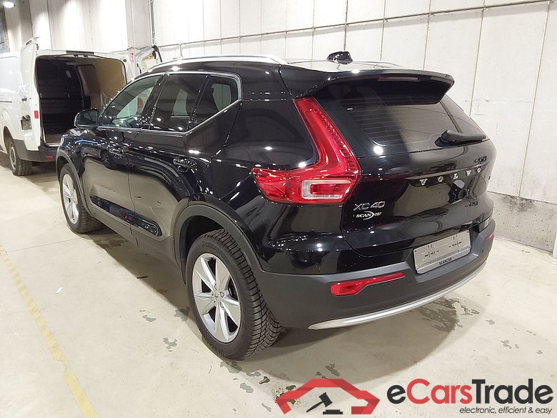 VOLVO XC40 1.5 T2 CORE #2