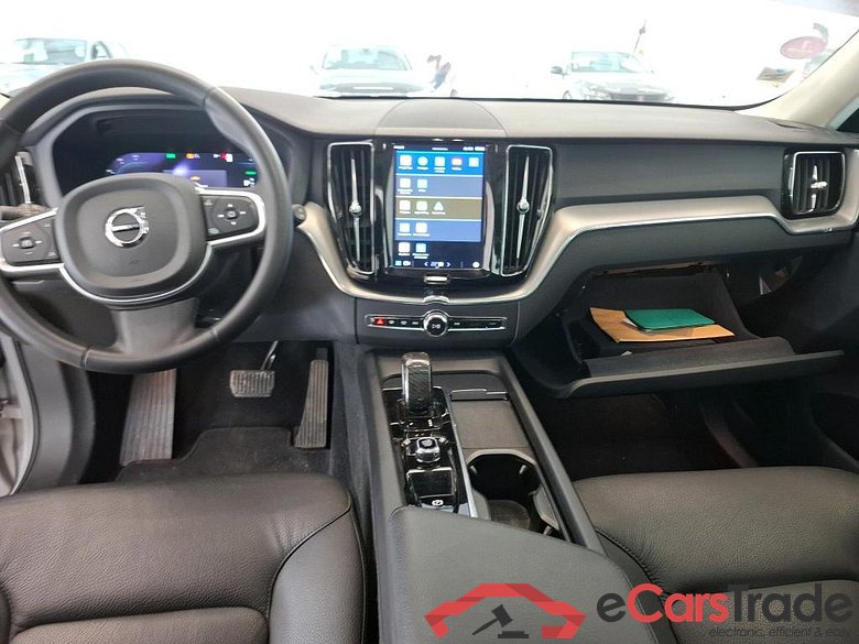 VOLVO XC60 / 2021 / 5P / SUV Recharge T8 455 Geartro Inscription Busi #5