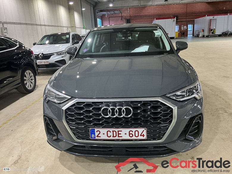AUDI Q3 Sportback 1.4 45 TFSI E S TRONIC #2