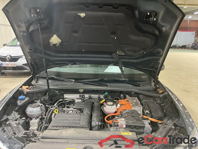 AUDI Q3 Sportback 1.4 45 TFSI E S TRONIC #6